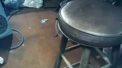 Snapshot of wildman6 chatting on 10-11-25, 05:44 wildman6 online show from 10-11-25, 05:44