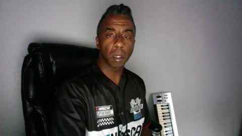 wildnight007 online show from 06-02-26, 11:51