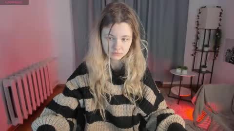 Mila 3 online show from 12-03-25, 05:48