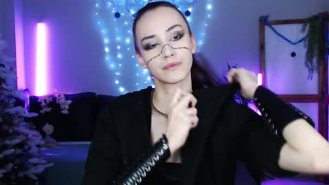 Snapshot of wildorchid_ chatting on 01-10-25, 11:11 Master Kieran hehim online show from 01-10-25, 11:11