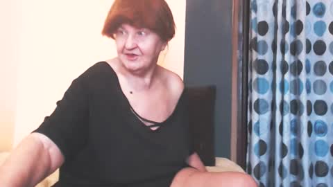 WildRedCat online show from 04-25-26, 04:04