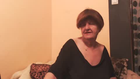 Snapshot of wildredcat chatting on 07-12-26, 07:27 WildRedCat online show from 07-12-26, 07:27