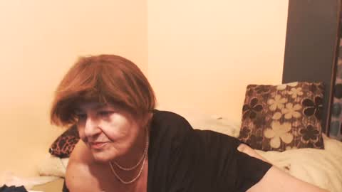 Snapshot of wildredcat chatting on 07-26-26, 07:43 WildRedCat online show from 07-26-26, 07:43