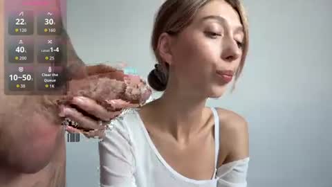 Snapshot of wildsable_ chatting on 09-12-25, 03:23 wildsable_ online show from 09-12-25, 03:23