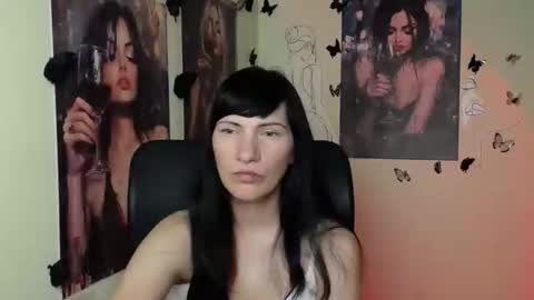 Rosalinda online show from 05-15-26, 07:15