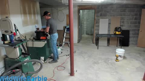 Snapshot of wildwifebarbie chatting on 01-20-25, 05:27 Angelica 49 online show from 01-20-25, 05:27