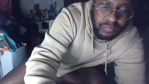 Will I cam online show from 05-12-26, 07:38