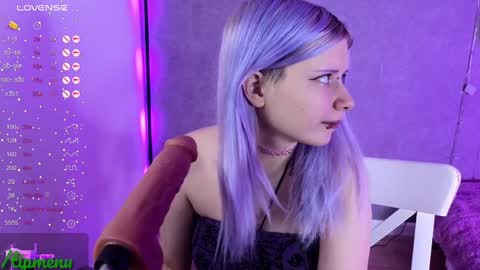 Snapshot of will_vand0m chatting on 12-09-24, 10:54 Your virtual girlfriend online show from 12-09-24, 10:54