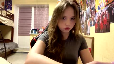 Olivia online show from 02-15-26, 03:31