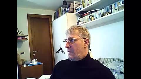 Snapshot of willfire71 chatting on 02-22-25, 11:13 Willfire71 online show from 02-22-25, 11:13