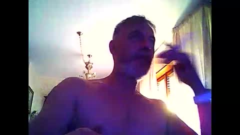 Snapshot of willfire71 chatting on 10-26-25, 03:40 Willfire71 online show from 10-26-25, 03:40