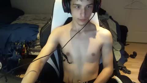 willfro_ online show from 10-15-25, 01:39