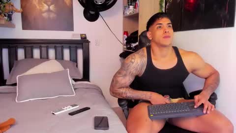 Dracko online show from 10-17-25, 01:20