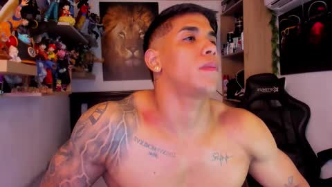 Snapshot of william_dracko9 chatting on 02-01-26, 03:05 Dracko online show from 02-01-26, 03:05