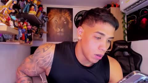 Snapshot of william_dracko9 chatting on 03-23-26, 01:53 Dracko online show from 03-23-26, 01:53