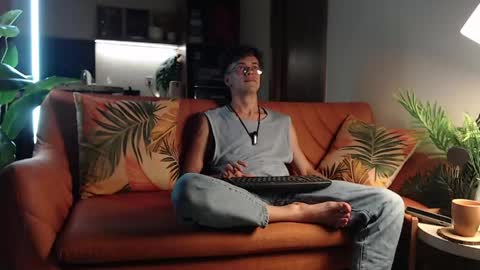 William online show from 04-24-26, 11:34