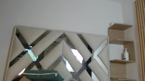 Snapshot of willow_smitt_ chatting on 05-18-26, 12:44 luna online show from 05-18-26, 12:44