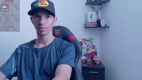 willy_veins online show from 07-10-26, 01:47