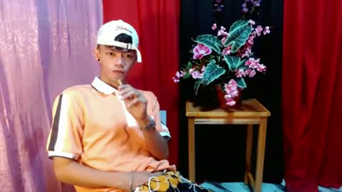 Snapshot of win_boy chatting on 06-25-26, 09:58 win_boy online show from 06-25-26, 09:58