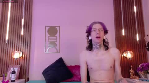 Winchester Hanna online show from 04-19-26, 08:55