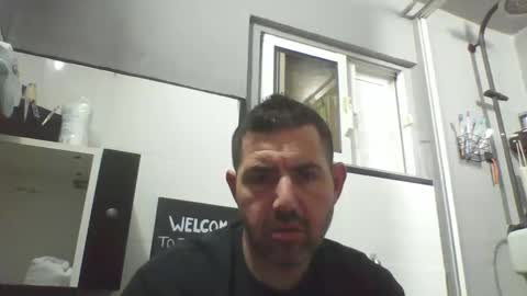 Snapshot of windowpane5 chatting on 01-12-25, 07:53 windowpane online show from 01-12-25, 07:53