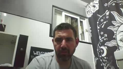 Snapshot of windowpane5 chatting on 01-21-25, 06:23 windowpane online show from 01-21-25, 06:23