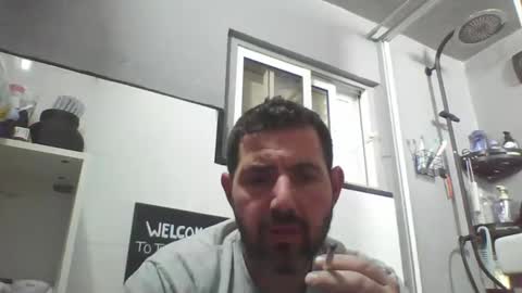 Snapshot of windowpane5 chatting on 01-31-25, 09:16 windowpane online show from 01-31-25, 09:16