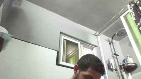 Snapshot of windowpane5 chatting on 02-11-25, 10:18 windowpane online show from 02-11-25, 10:18