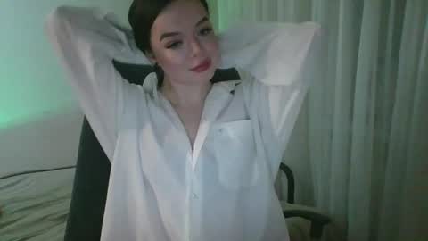 Emma  online show from 04-13-26, 06:57