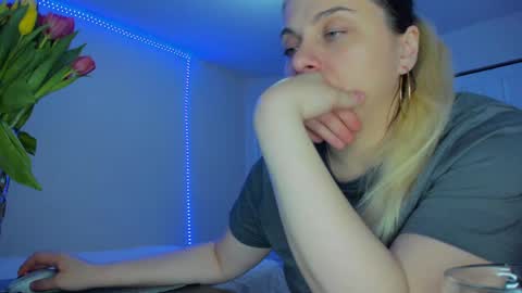 Winter Miracle online show from 03-10-25, 06:49