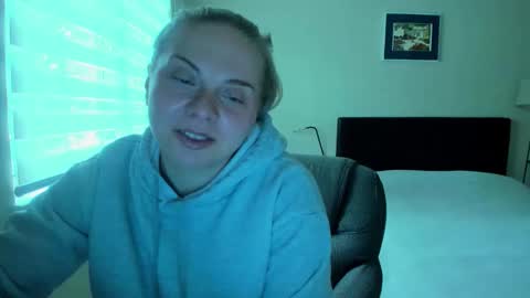 Winter Miracle online show from 04-19-26, 12:22