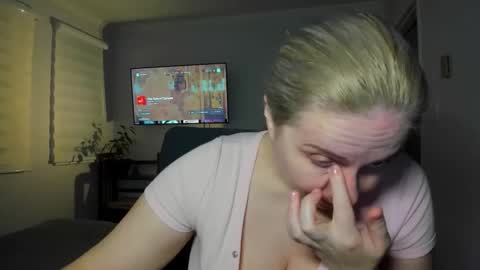 Winter Miracle online show from 04-25-26, 10:18