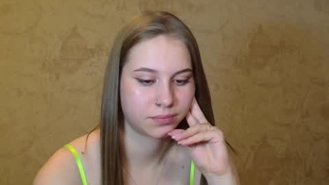 Snapshot of wira_witch chatting on 01-06-25, 05:59 wira_witch online show from 01-06-25, 05:59