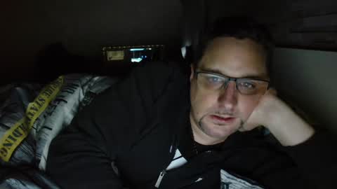 Snapshot of wirzwei8883 chatting on 12-29-24, 10:14 Dirty online show from 12-29-24, 10:14