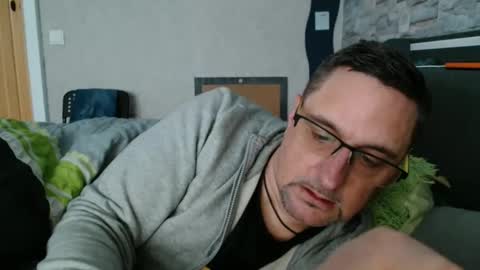 Snapshot of wirzwei8883 chatting on 11-02-25, 12:18 Dirty online show from 11-02-25, 12:18