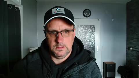 Snapshot of wirzwei8883 chatting on 04-22-26, 12:39 Dirty online show from 04-22-26, 12:39
