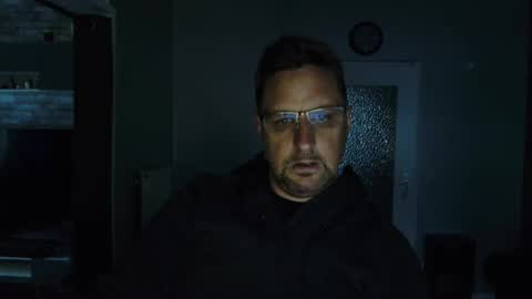 Snapshot of wirzwei8883 chatting on 05-06-26, 06:13 Dirty online show from 05-06-26, 06:13
