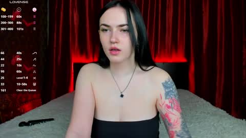 Snapshot of witch_baby_ chatting on 05-07-26, 06:19 Kira online show from 05-07-26, 06:19