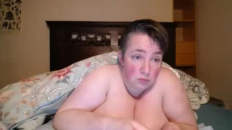 Annie online show from 12-21-25, 07:26