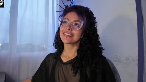 Snapshot of witchofhearts chatting on 02-06-25, 10:53 Luna Violeta A r t i s t online show from 02-06-25, 10:53