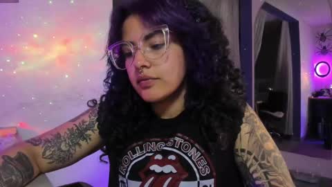 Snapshot of witchofhearts chatting on 02-27-25, 11:48 Luna Violeta A r t i s t online show from 02-27-25, 11:48