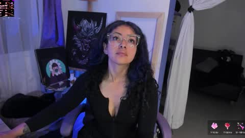 Snapshot of witchofhearts chatting on 09-20-25, 02:01 Luna Violeta A r t i s t online show from 09-20-25, 02:01