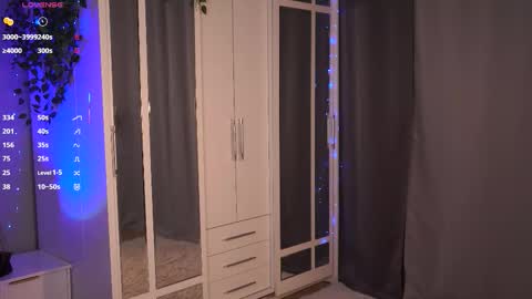 Hollis online show from 10-14-25, 07:47