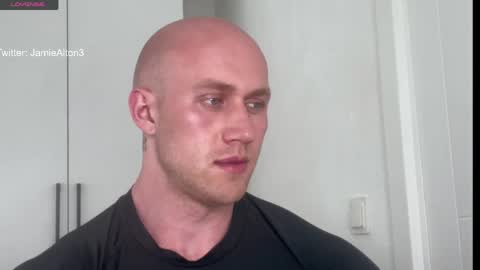 Snapshot of wlademarbergs chatting on 05-16-26, 06:32 Wlademar online show from 05-16-26, 06:32