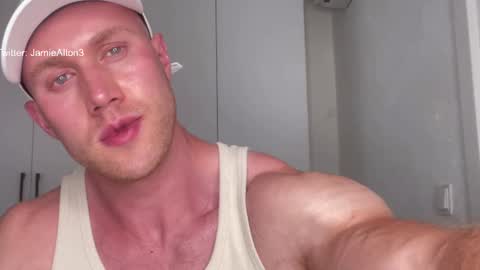 Snapshot of wlademarbergs chatting on 07-25-26, 03:31 Wlademar online show from 07-25-26, 03:31