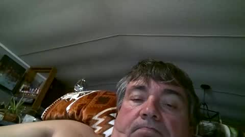 wldlife online show from 11-04-25, 12:54