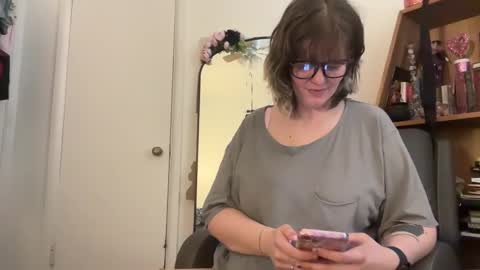 Moth online show from 03-07-25, 05:06