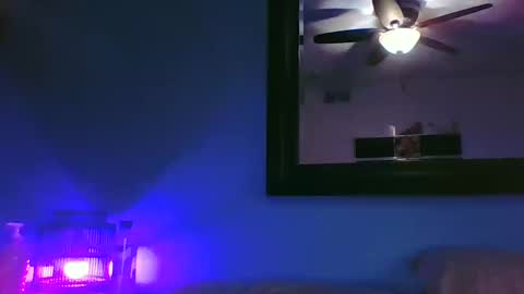 Snapshot of wmack25 chatting on 10-09-25, 12:03 wmack25 online show from 10-09-25, 12:03