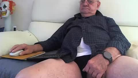 wobbel online show from 12-23-24, 11:25