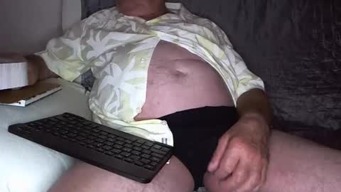 wobbel online show from 10-18-25, 06:19